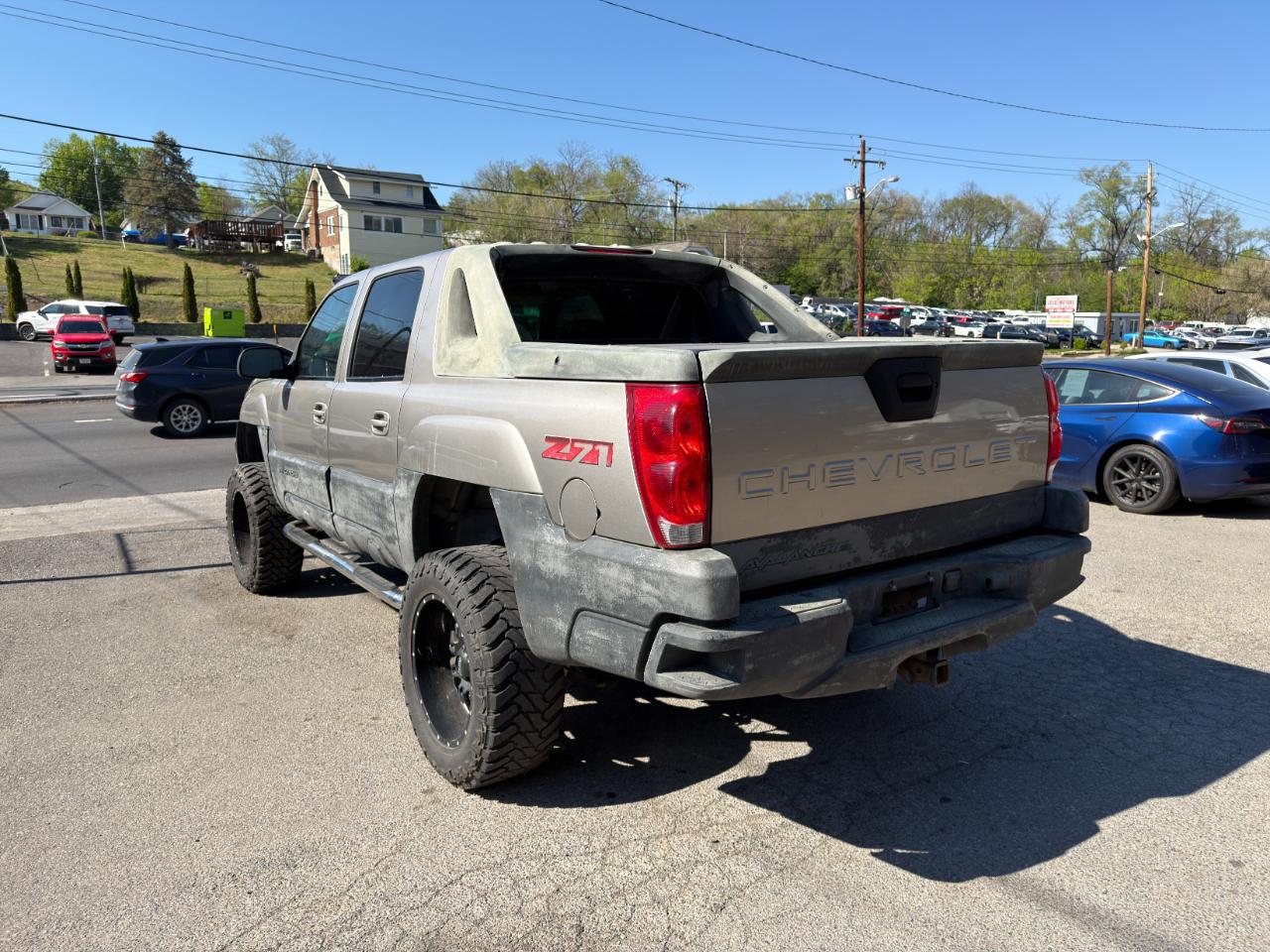 Chevrolet Avalanche 1500 5dr Crew Cab 130" WB 4WD 2002