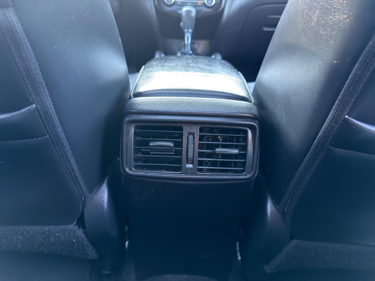 Nissan Rogue AWD 4dr SL 2015