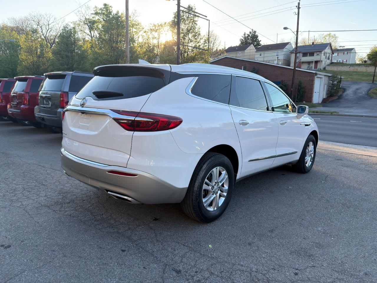 Buick Enclave FWD 4dr Essence 2020