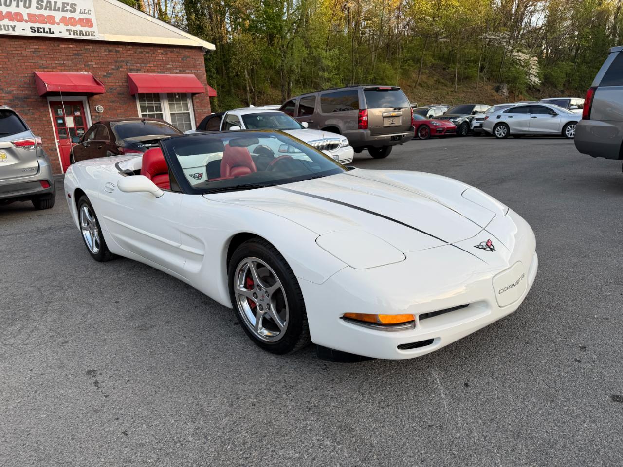Chevrolet Corvette 2dr Convertible 2002