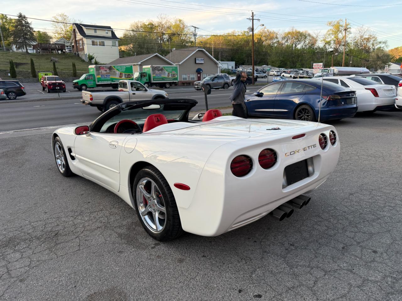 Chevrolet Corvette 2dr Convertible 2002