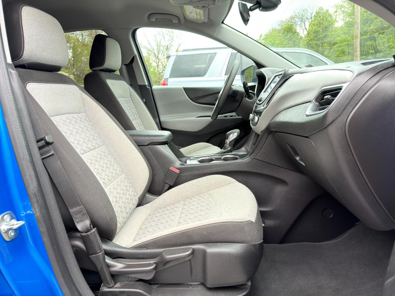 Chevrolet Equinox FWD 4dr LS w/1FL 2024