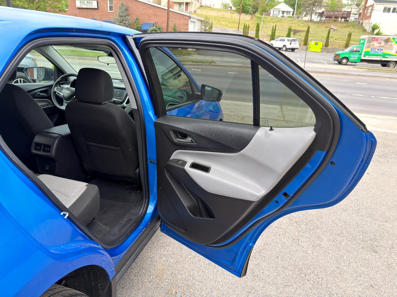 Chevrolet Equinox FWD 4dr LS w/1FL 2024