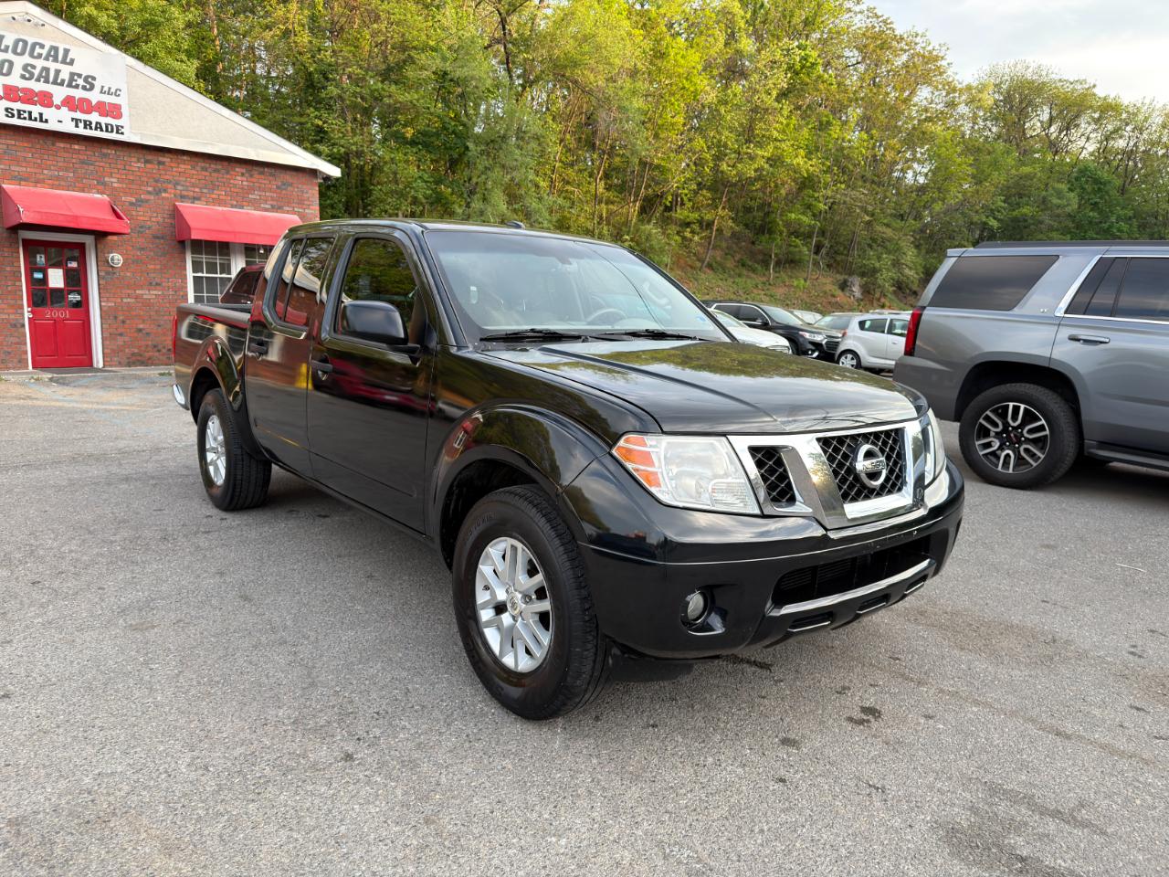 Nissan Frontier Crew Cab 4x2 SV V6 Auto 2017