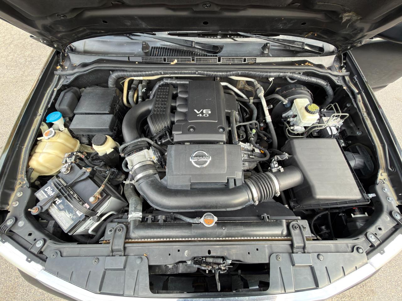 Nissan Frontier Crew Cab 4x2 SV V6 Auto 2017