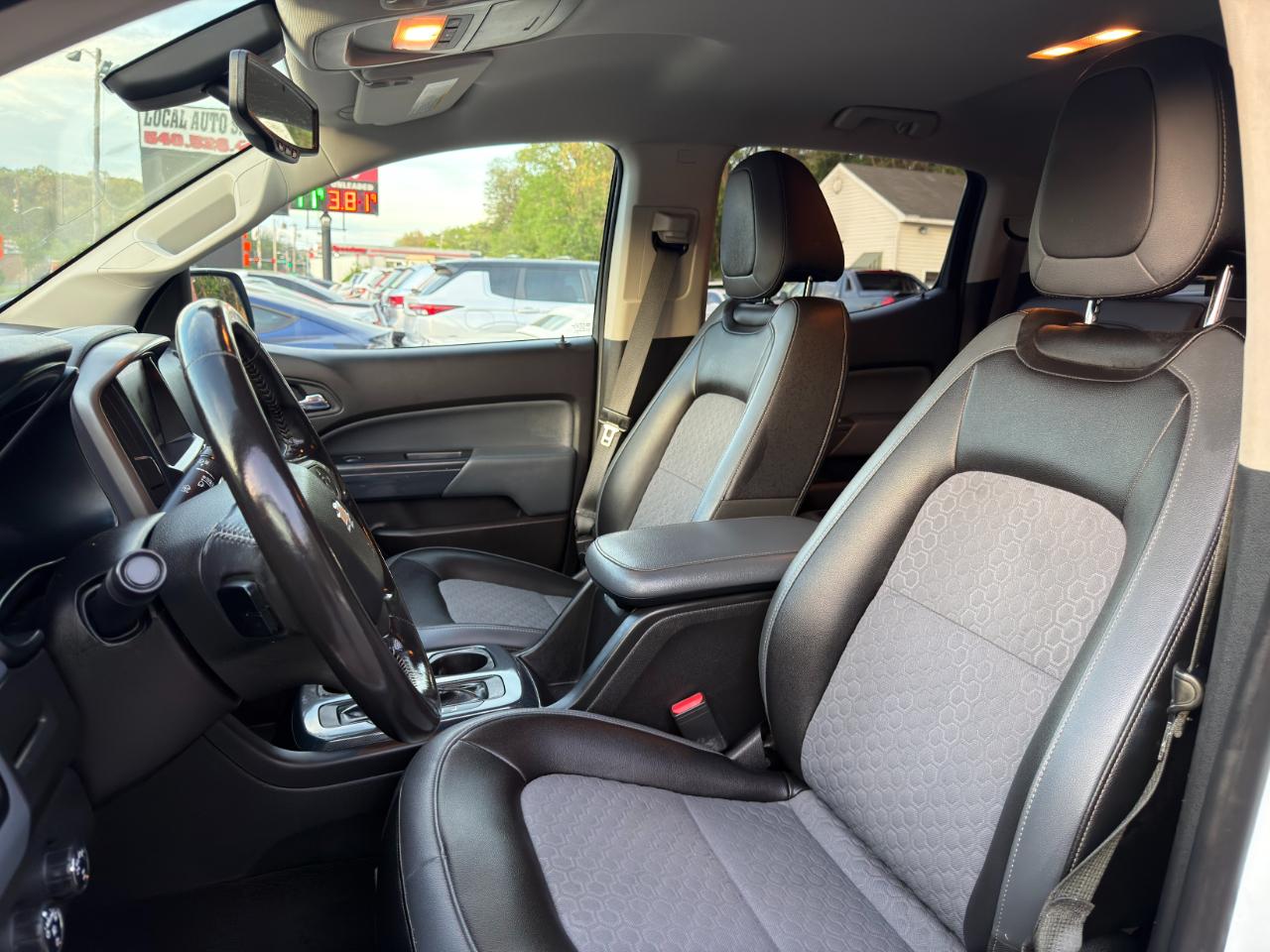 Chevrolet Colorado 4WD Crew Cab 128.3" Z71 2017