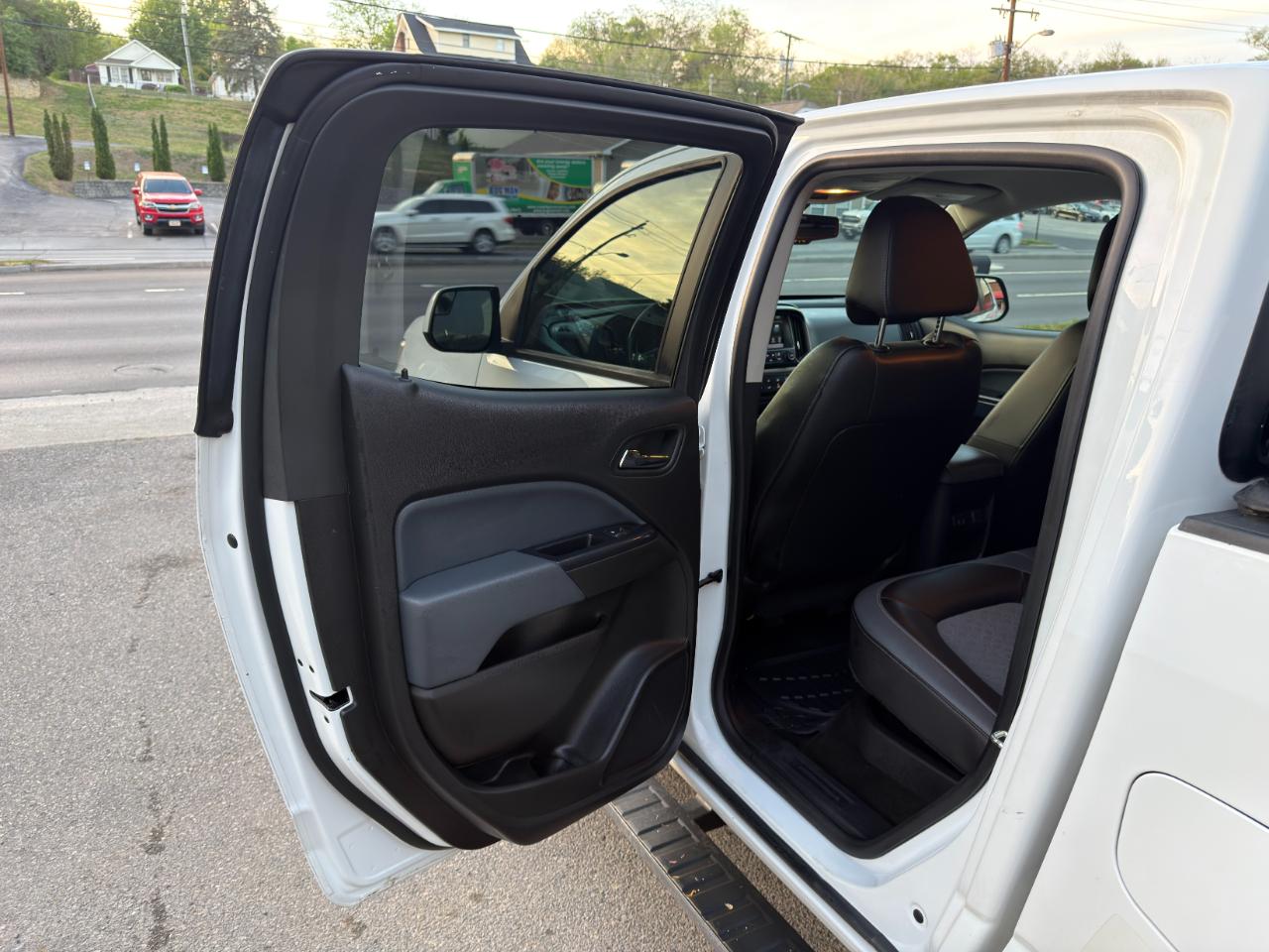 Chevrolet Colorado 4WD Crew Cab 128.3" Z71 2017