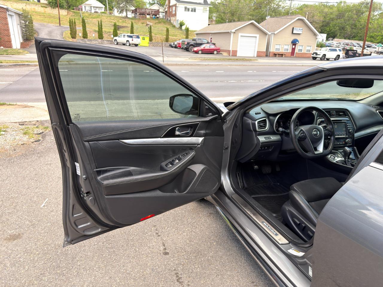 Nissan Maxima SL 3.5L 2018