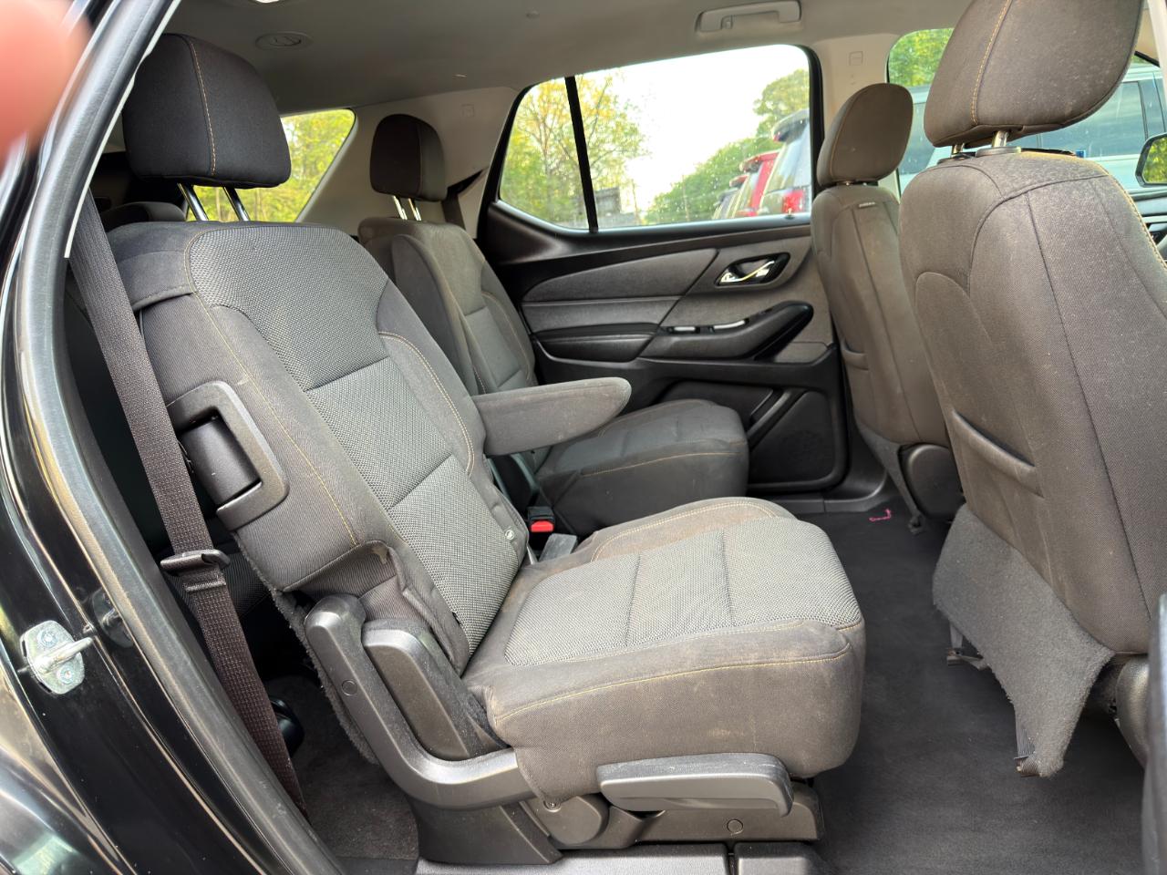 Chevrolet Traverse FWD 4dr LT Cloth w/1LT 2020