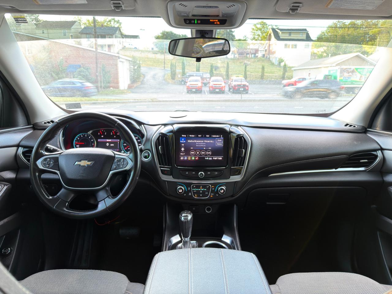 Chevrolet Traverse FWD 4dr LT Cloth w/1LT 2020