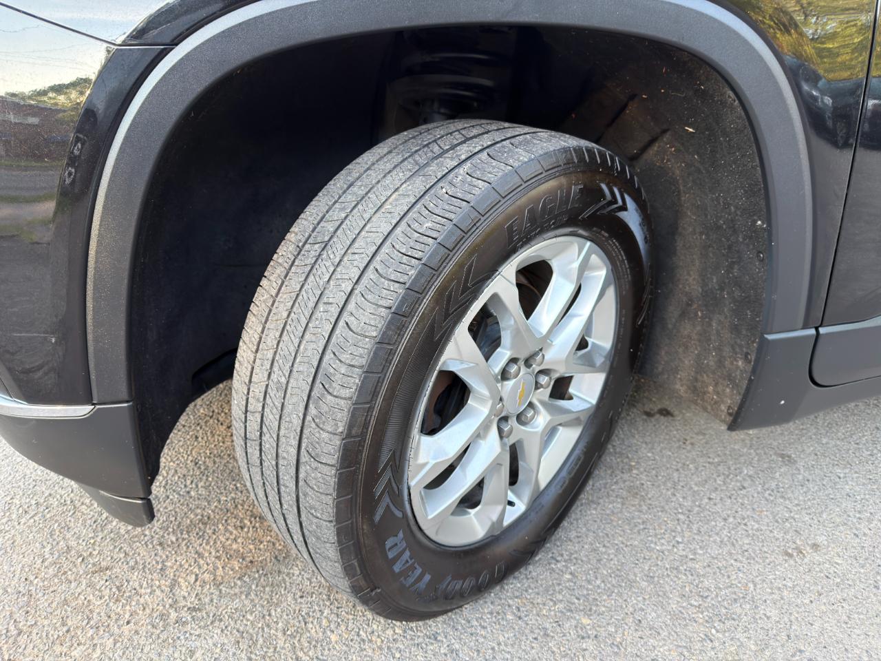 Chevrolet Traverse FWD 4dr LT Cloth w/1LT 2020