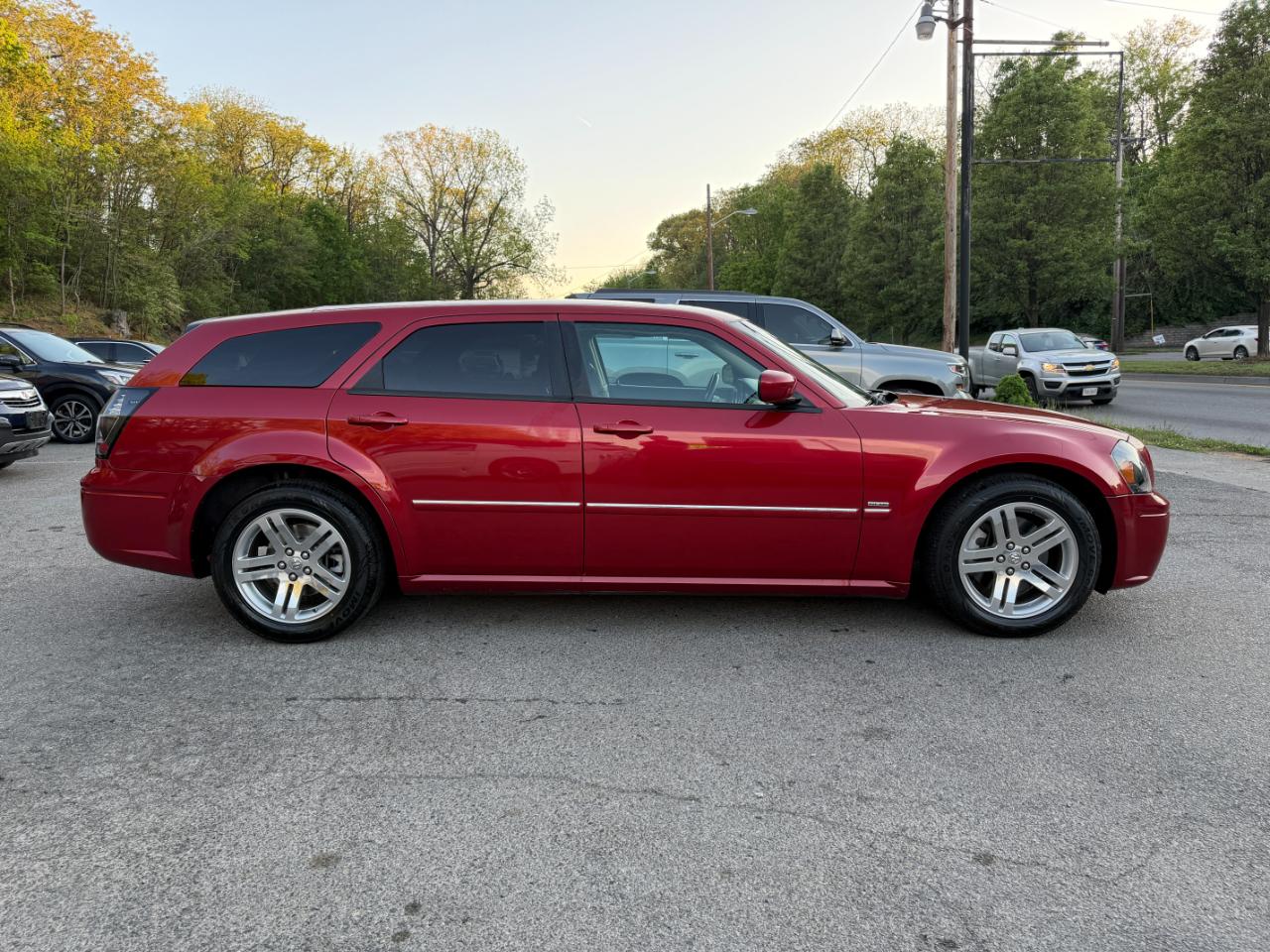 Dodge Magnum 4dr Wgn R/T RWD 2005