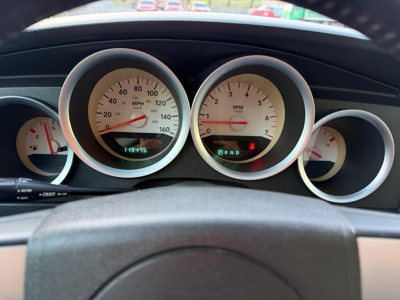 Dodge Magnum 4dr Wgn R/T RWD 2005