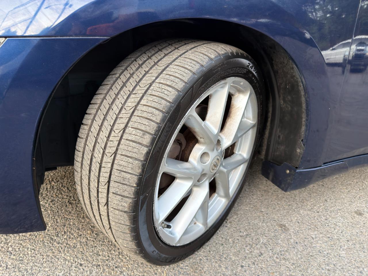 Nissan Maxima 4dr Sdn V6 CVT 3.5 SV w/Sport Pkg 2009