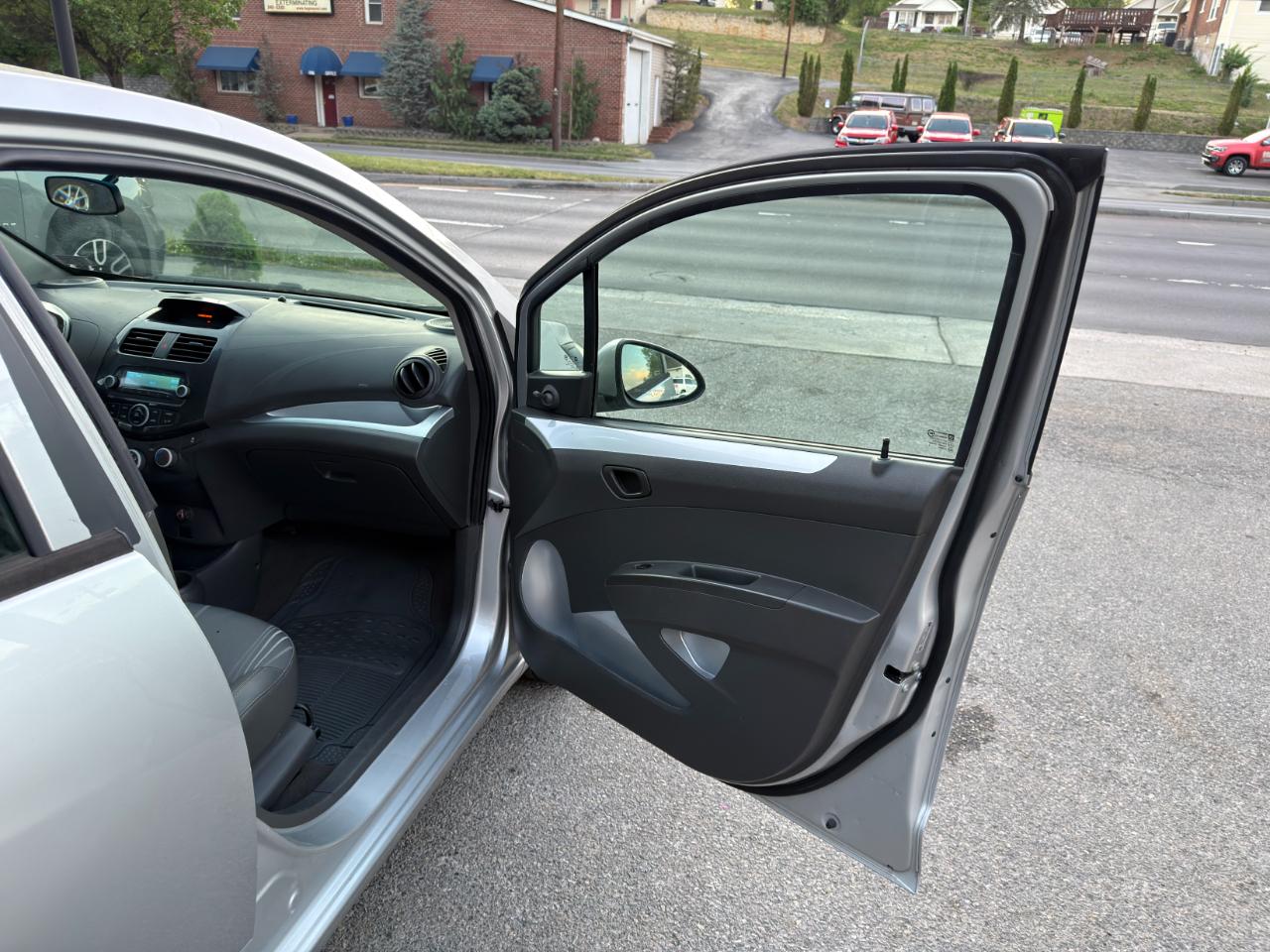 Chevrolet Spark 5dr HB CVT LS 2014