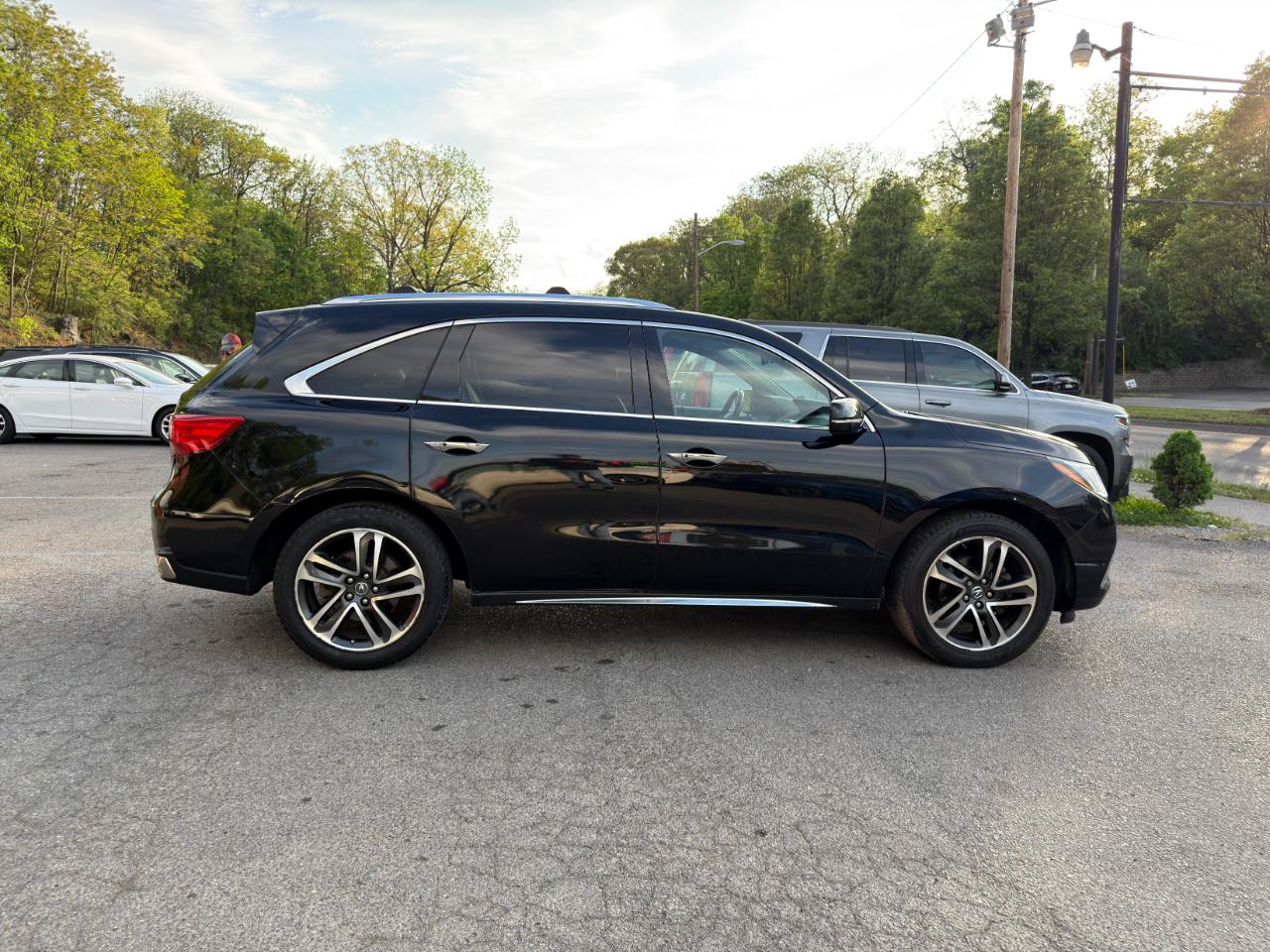 Acura MDX SH-AWD w/Advance/Entertainment Pkg 2017