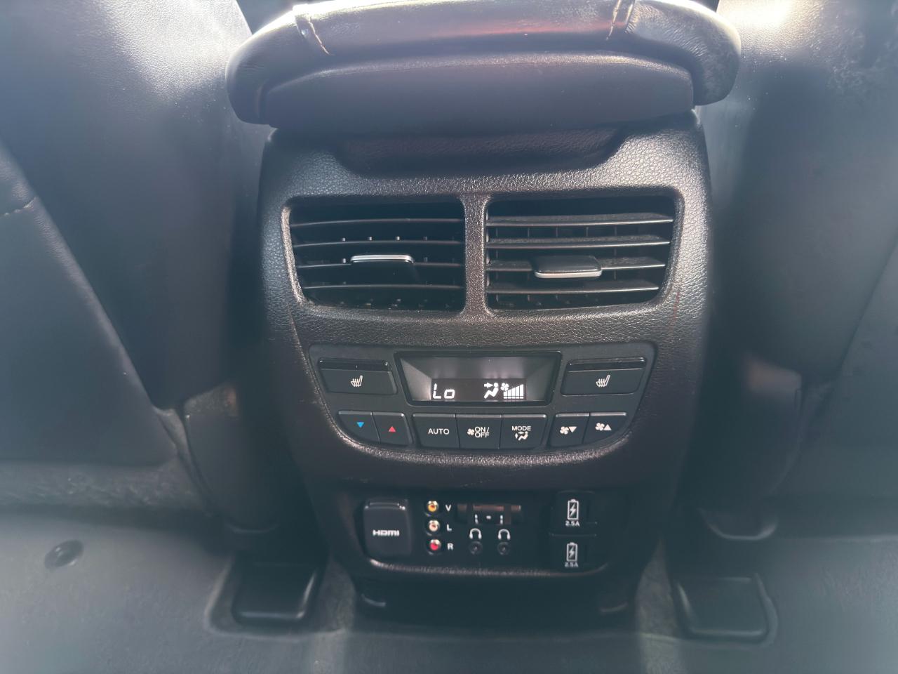 Acura MDX SH-AWD w/Advance/Entertainment Pkg 2017