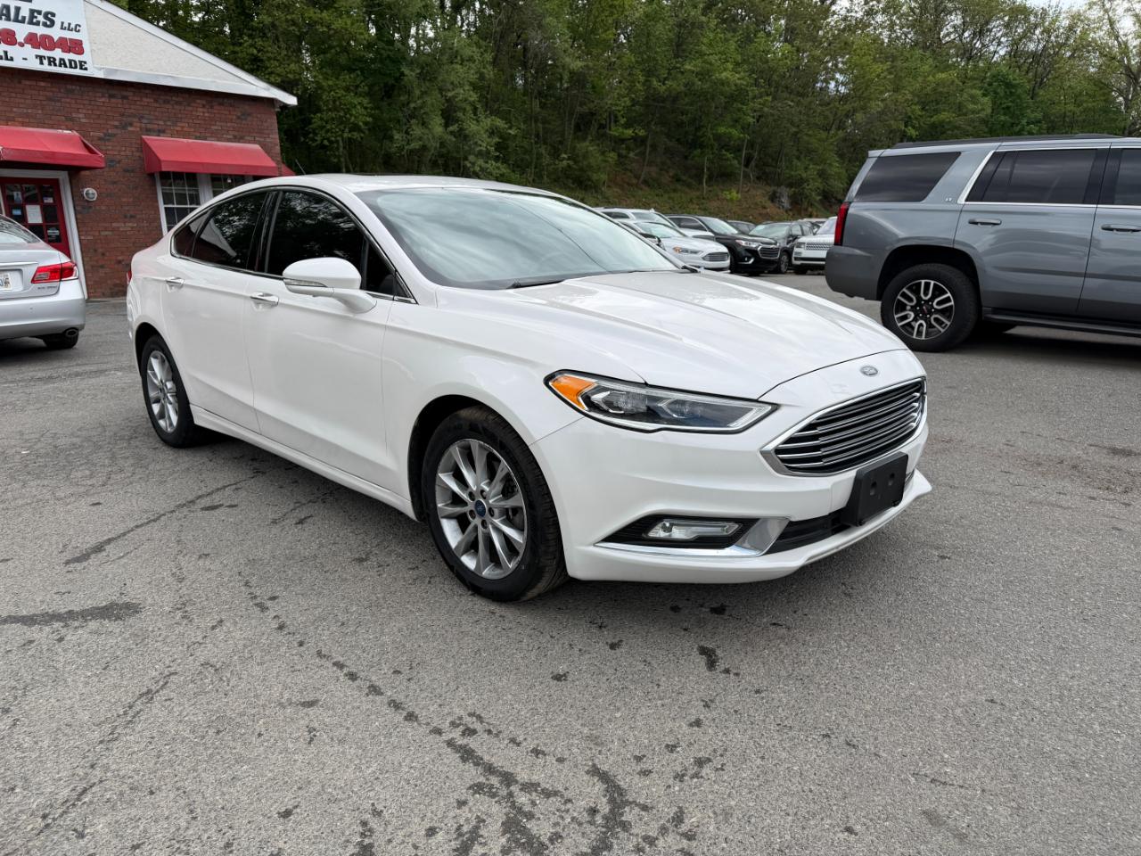 Ford Fusion SE FWD 2017