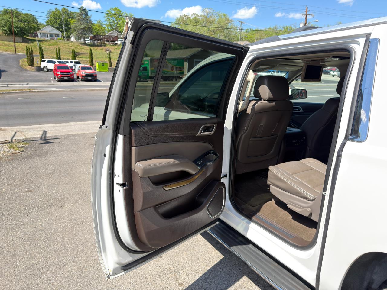 GMC Yukon XL 4WD 4dr Denali 2016