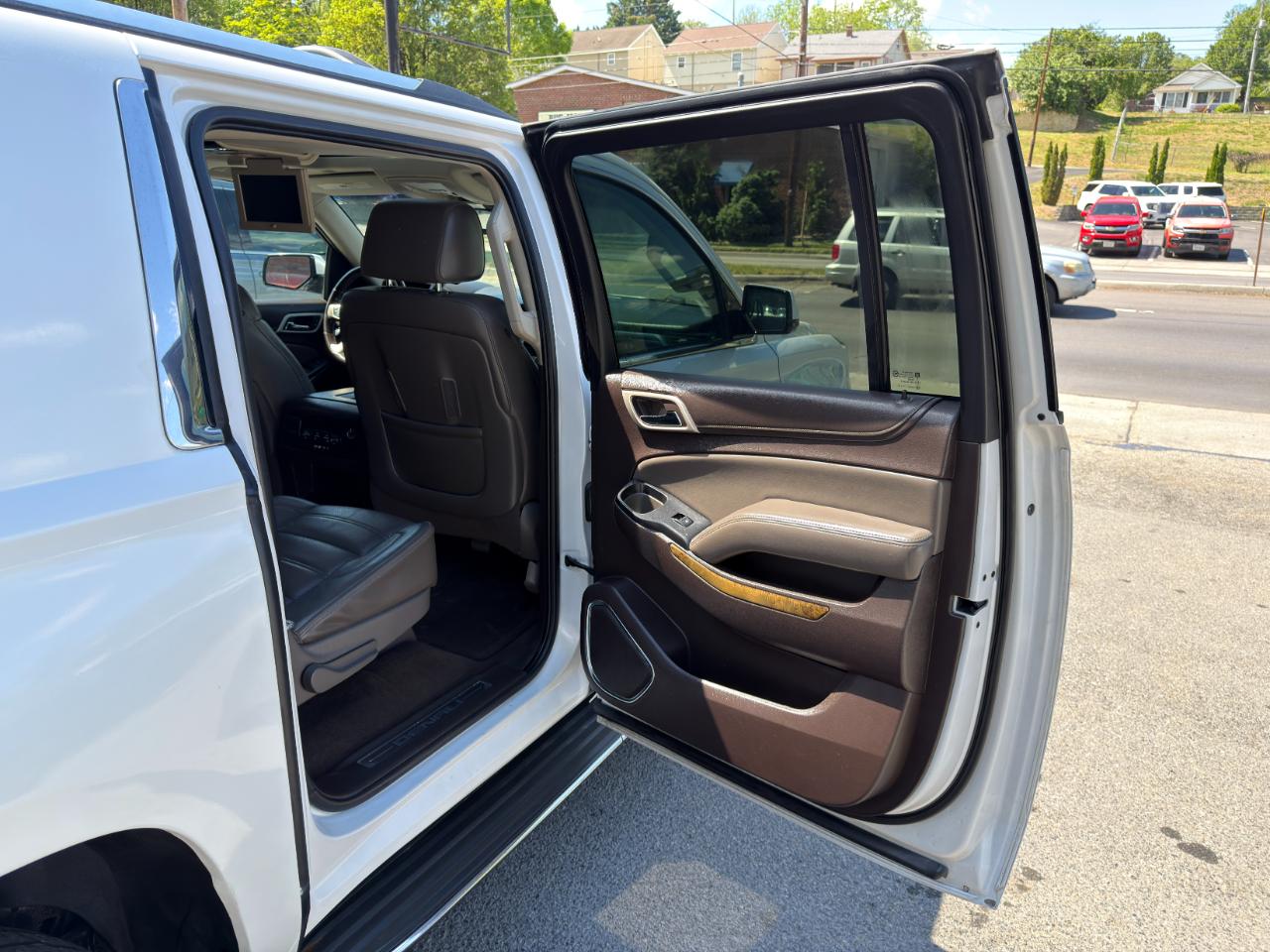 GMC Yukon XL 4WD 4dr Denali 2016