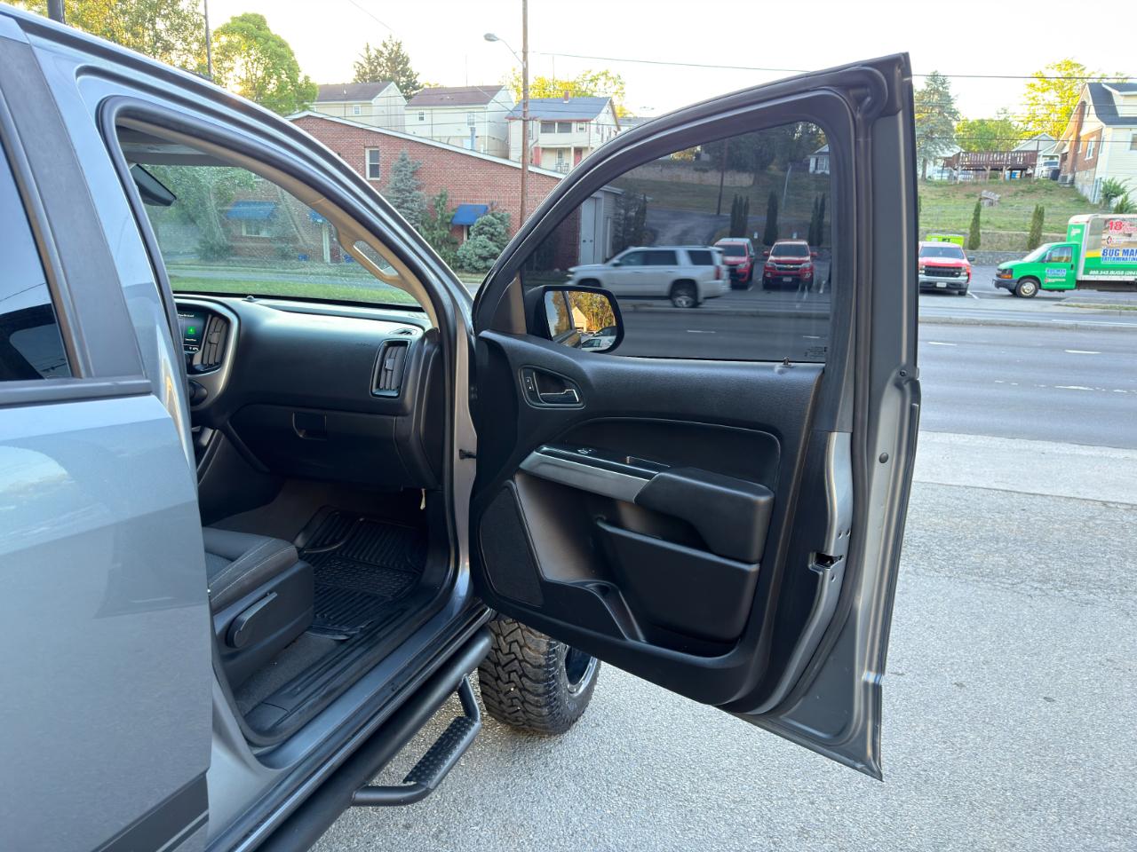 Chevrolet Colorado 4WD Crew Cab 128" LT 2021