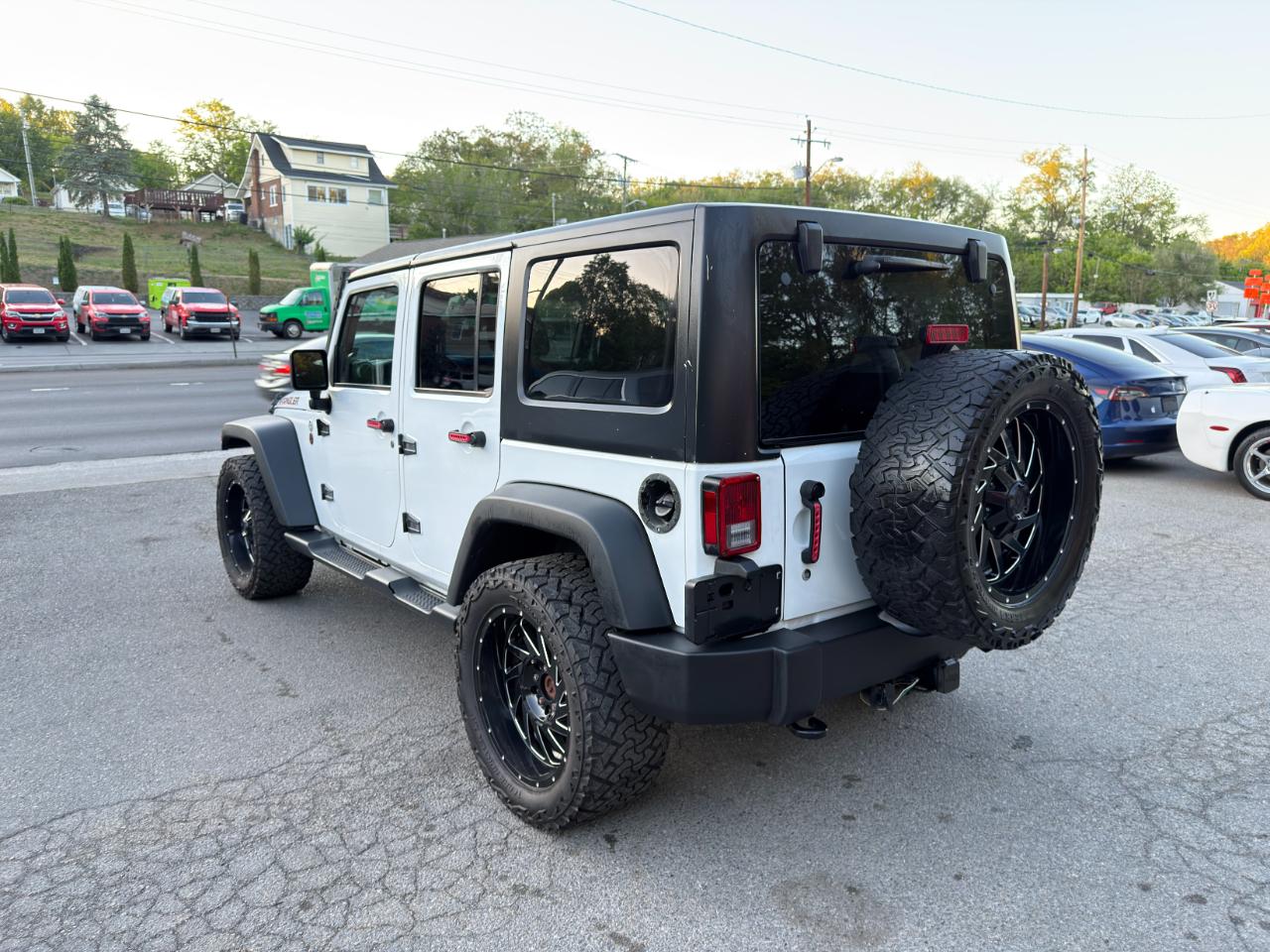 Jeep Wrangler Unlimited 4WD 4dr Sport 2016