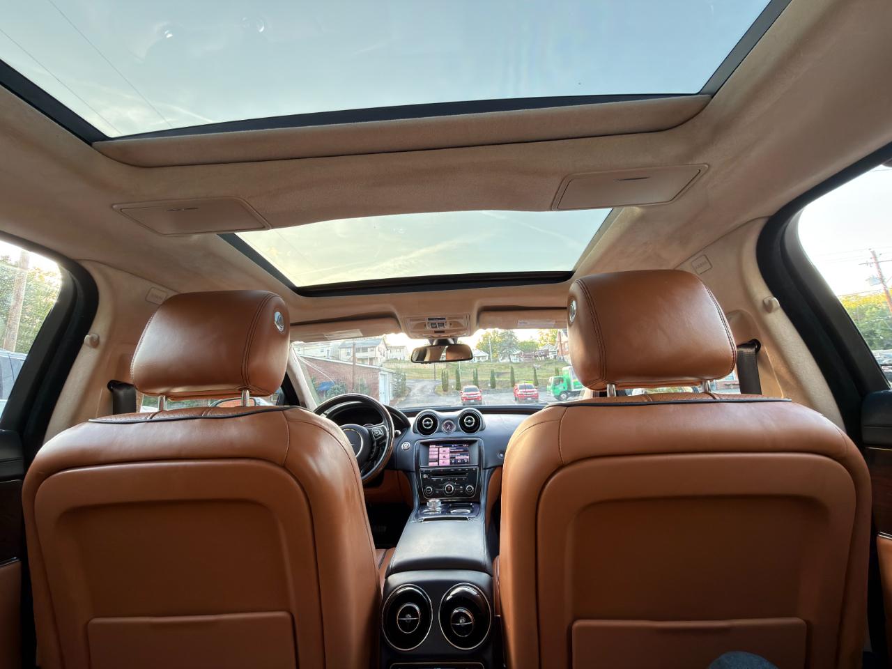 Jaguar XJ 4dr Sdn XJL Portfolio AWD 2013