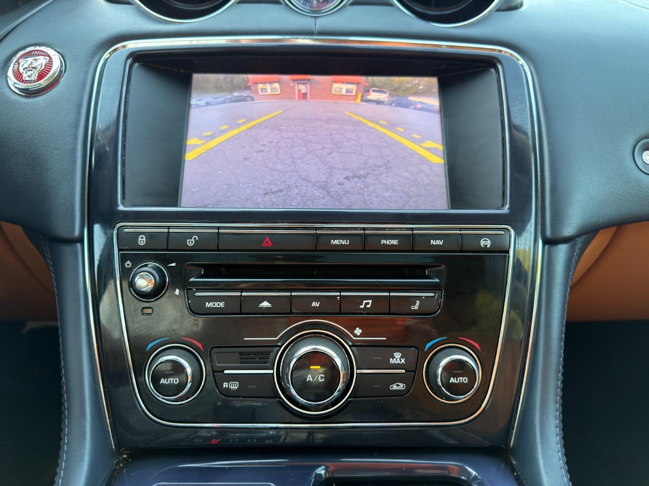 Jaguar XJ 4dr Sdn XJL Portfolio AWD 2013