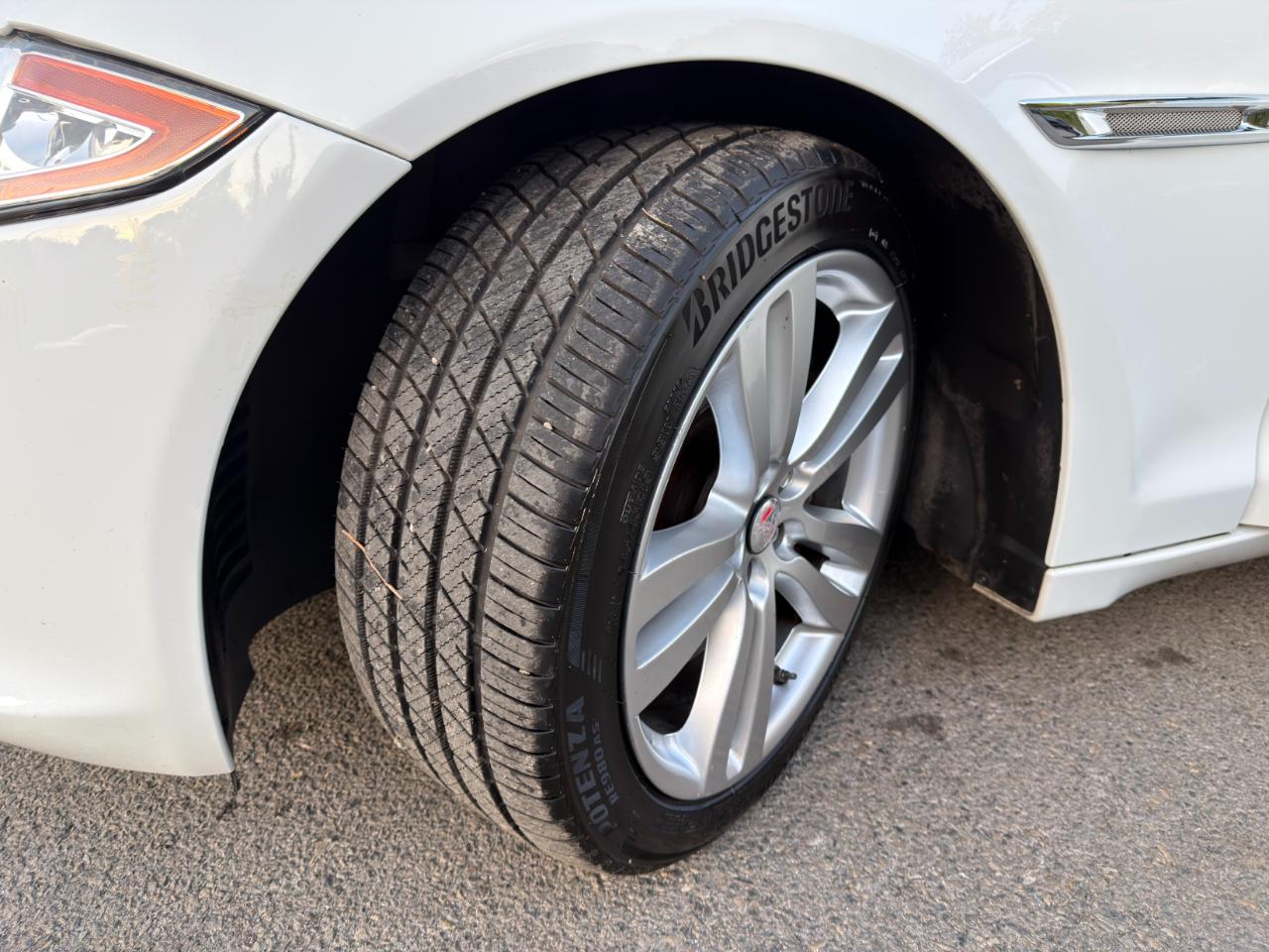 Jaguar XJ 4dr Sdn XJL Portfolio AWD 2013