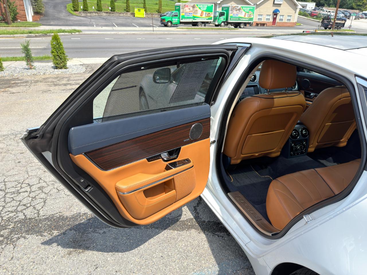 Jaguar XJ 4dr Sdn XJL Portfolio AWD 2013