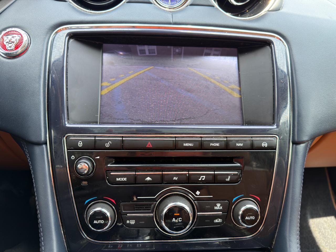 Jaguar XJ 4dr Sdn XJL Portfolio AWD 2013