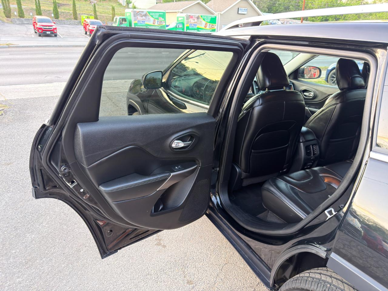 Jeep Cherokee Latitude Plus 4x4 2019