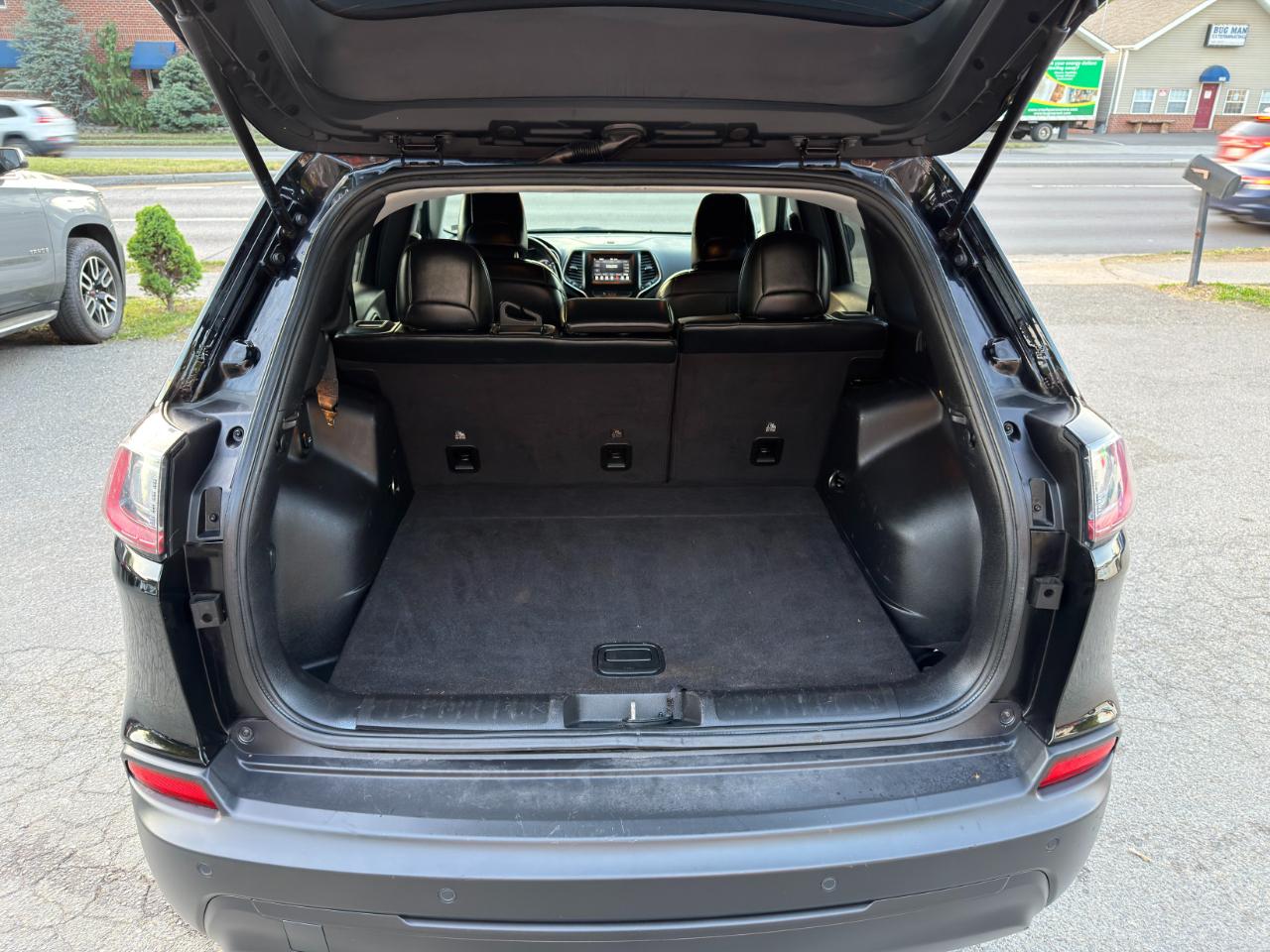 Jeep Cherokee Latitude Plus 4x4 2019