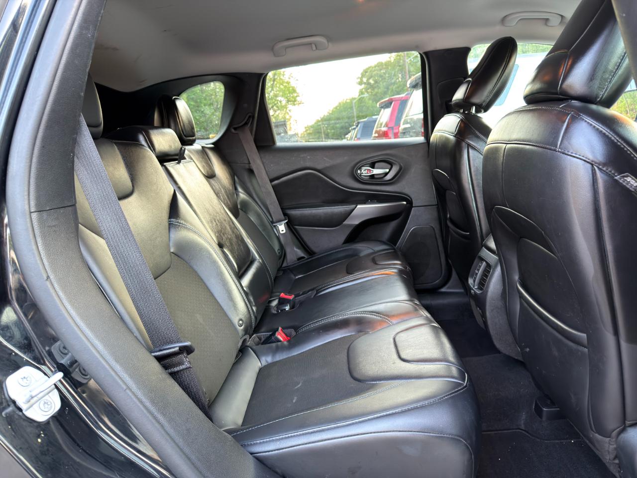 Jeep Cherokee Latitude Plus 4x4 2019