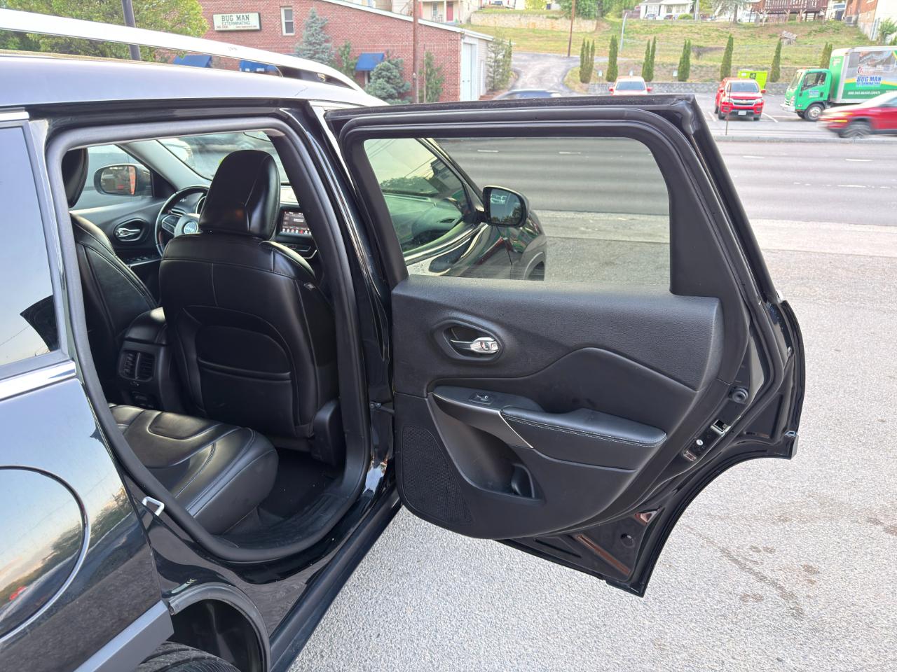 Jeep Cherokee Latitude Plus 4x4 2019