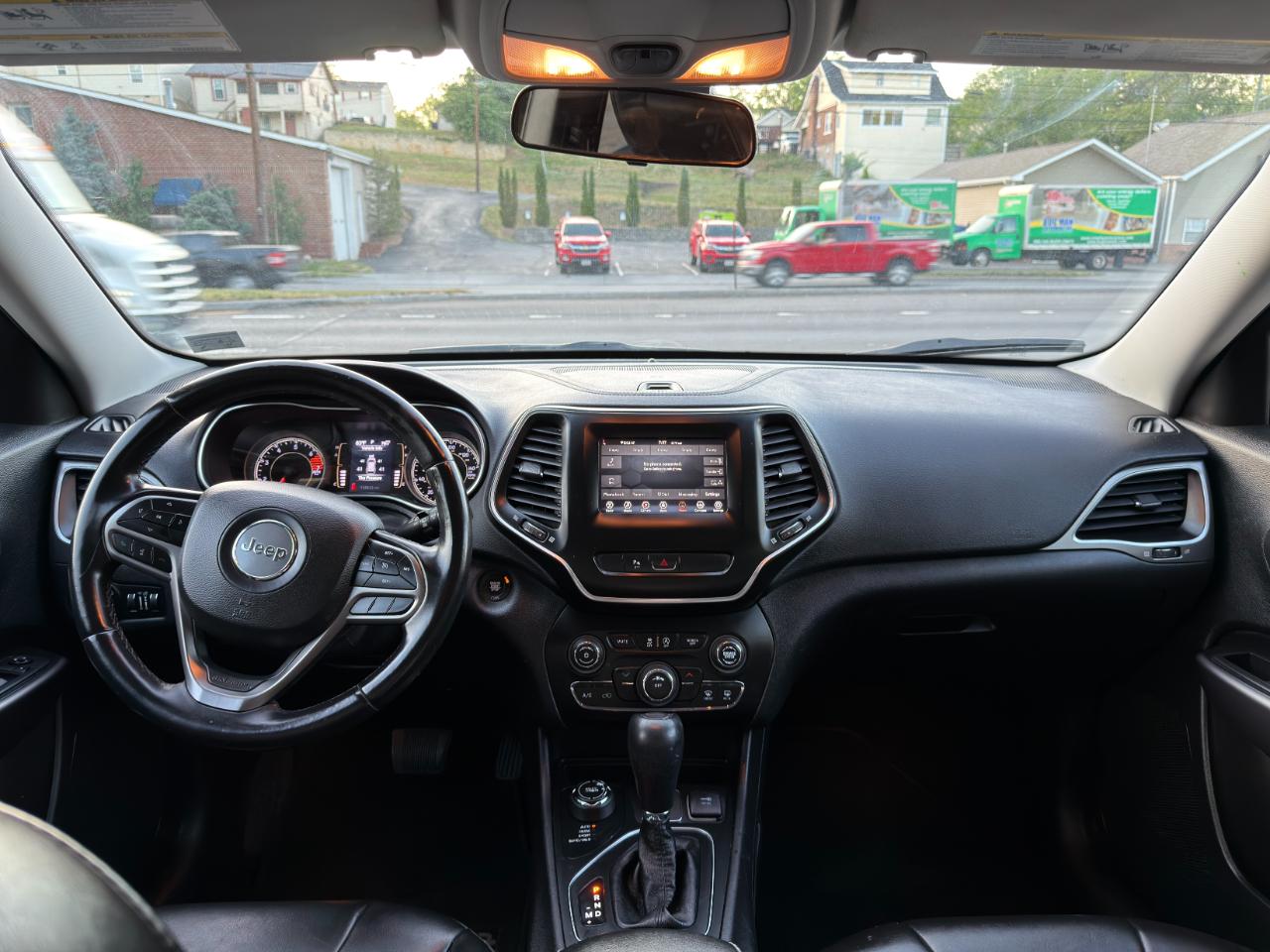 Jeep Cherokee Latitude Plus 4x4 2019