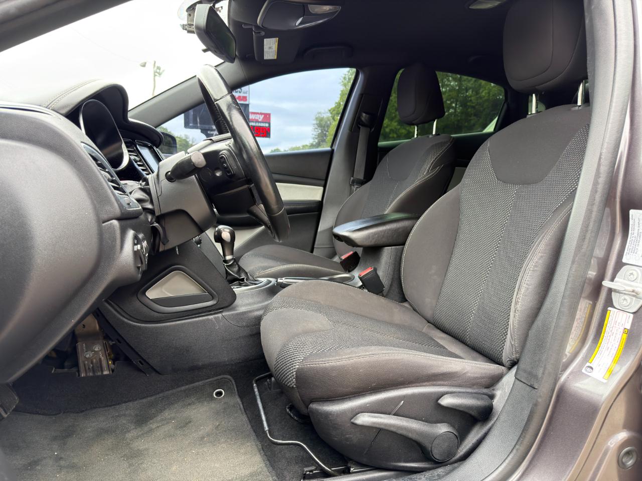 Dodge Dart 4dr Sdn SXT *Ltd Avail* 2016