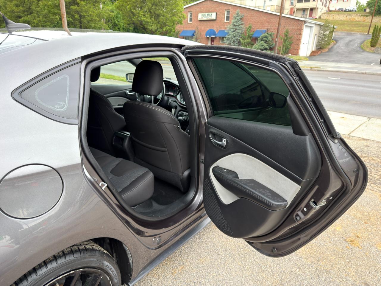 Dodge Dart 4dr Sdn SXT *Ltd Avail* 2016