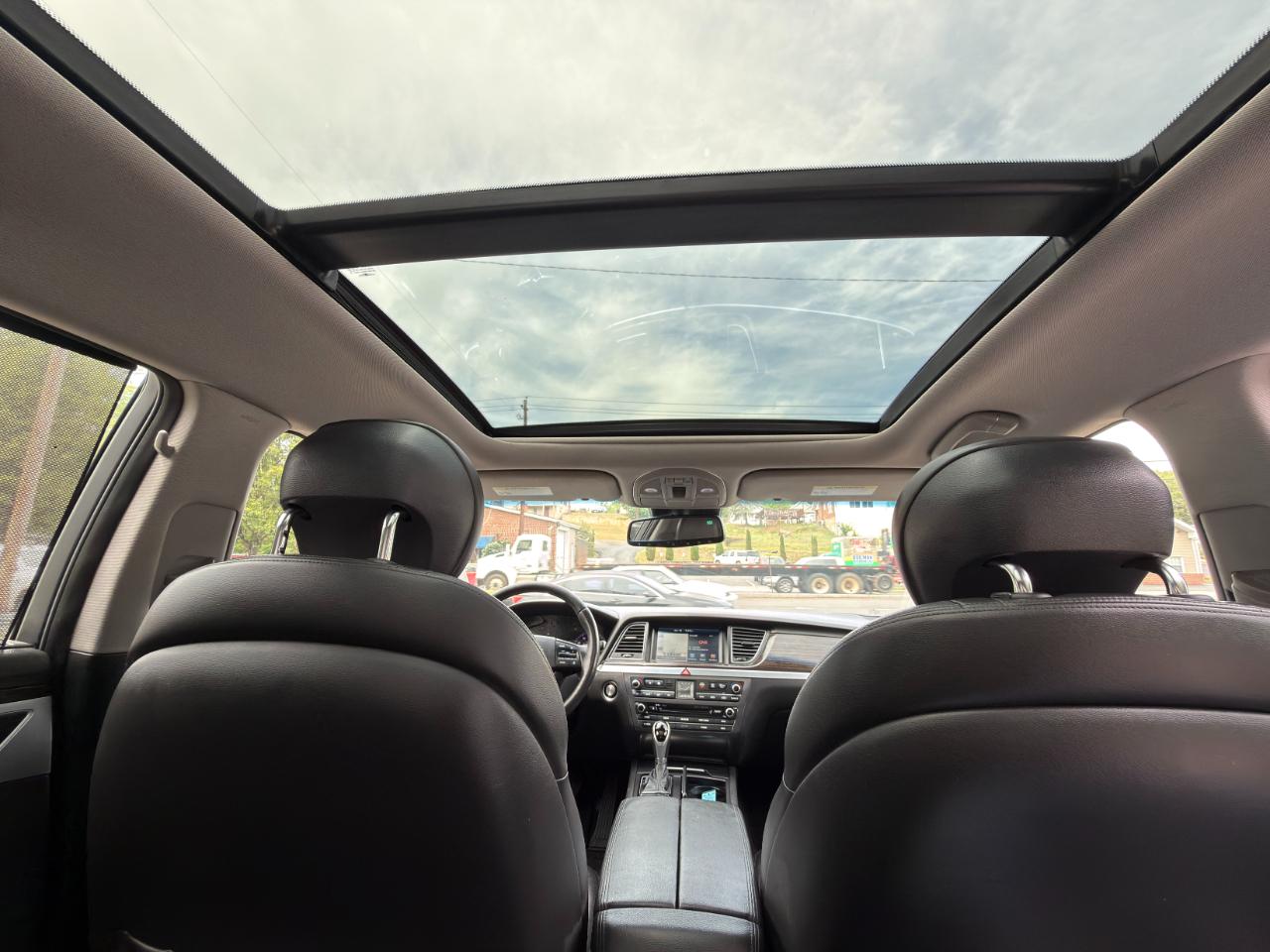 Genesis G80 3.8L AWD 2017