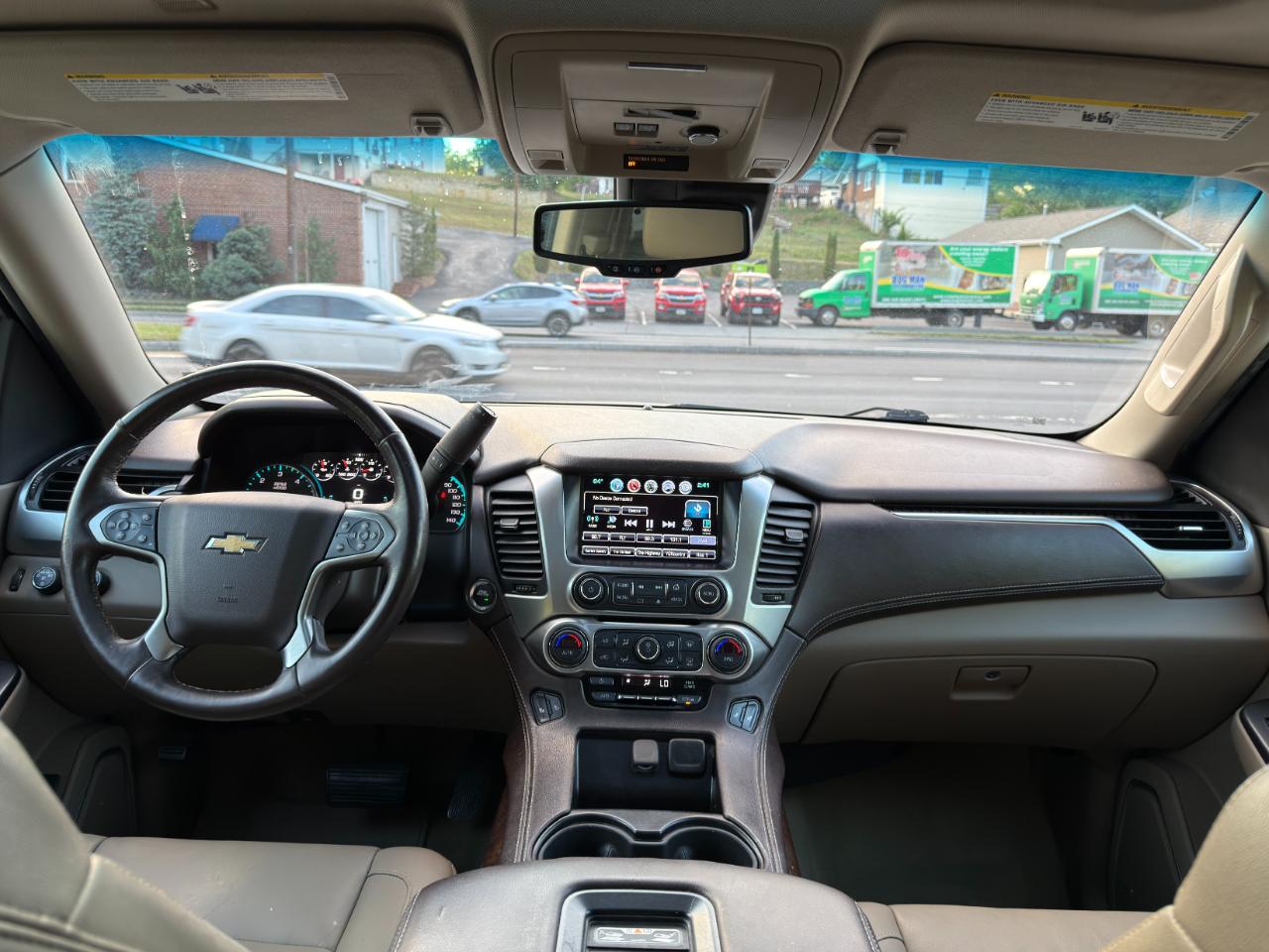 Chevrolet Tahoe 4WD 4dr LT 2017
