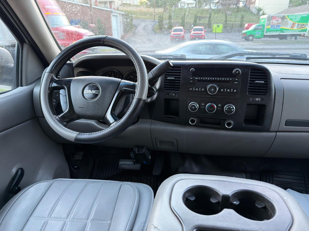 GMC Sierra 2500HD 2WD Crew Cab 167" Work Truck 2008