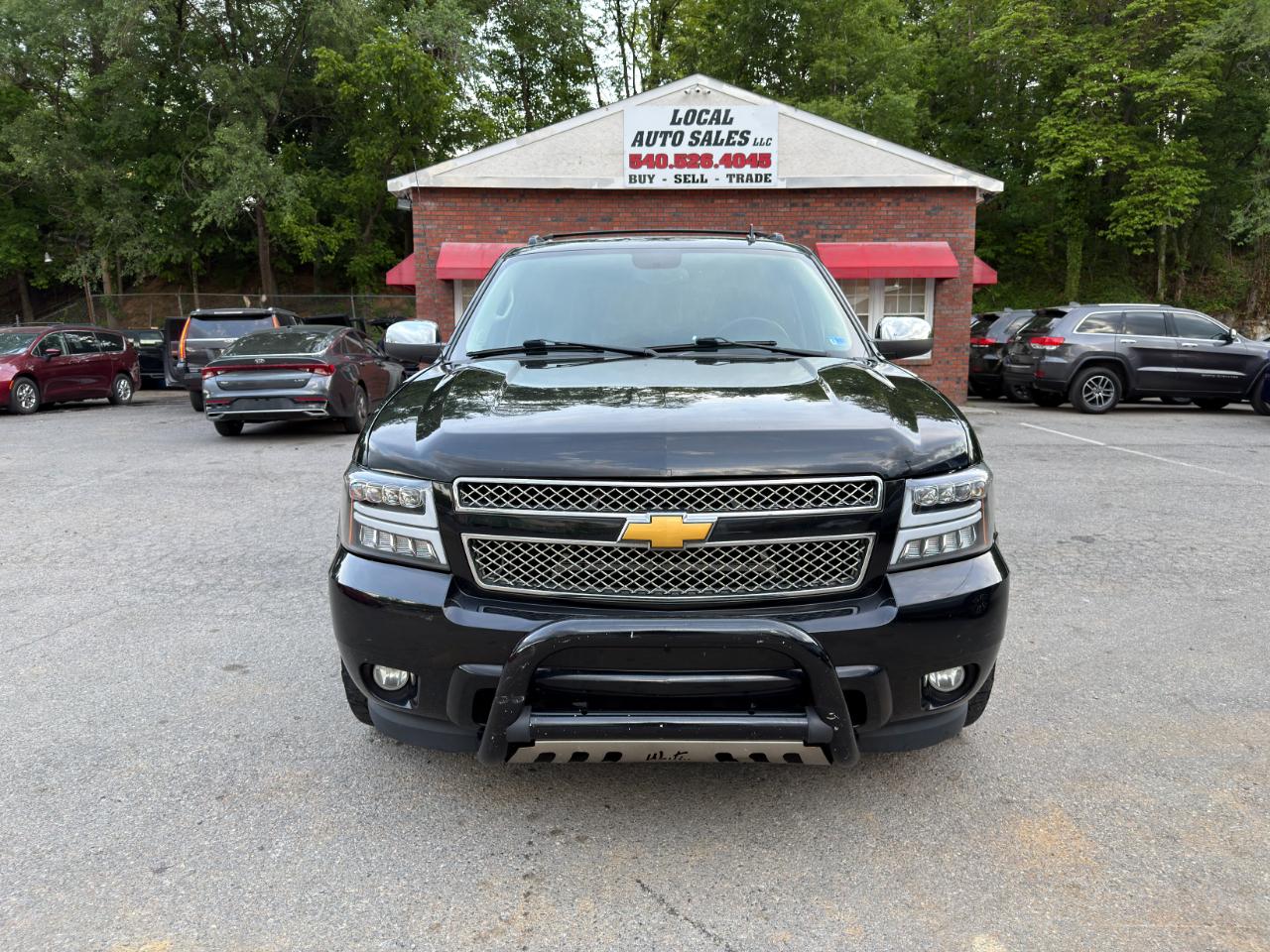 Chevrolet Avalanche 4WD Crew Cab LTZ 2013