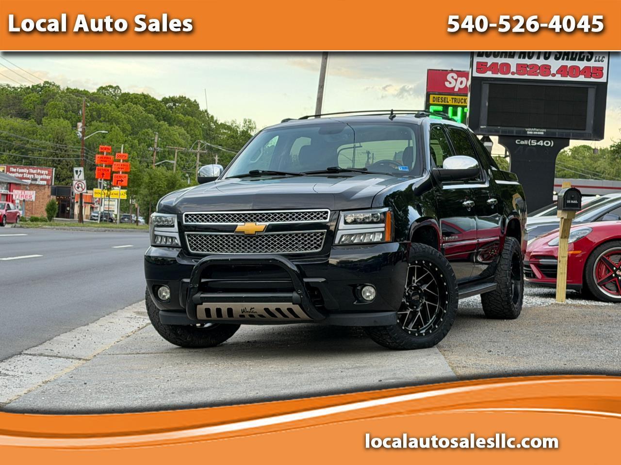 2013 Chevrolet Avalanche 4WD Crew Cab LTZ