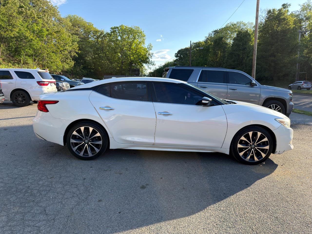 Nissan Maxima 4dr Sdn 3.5 SR 2016