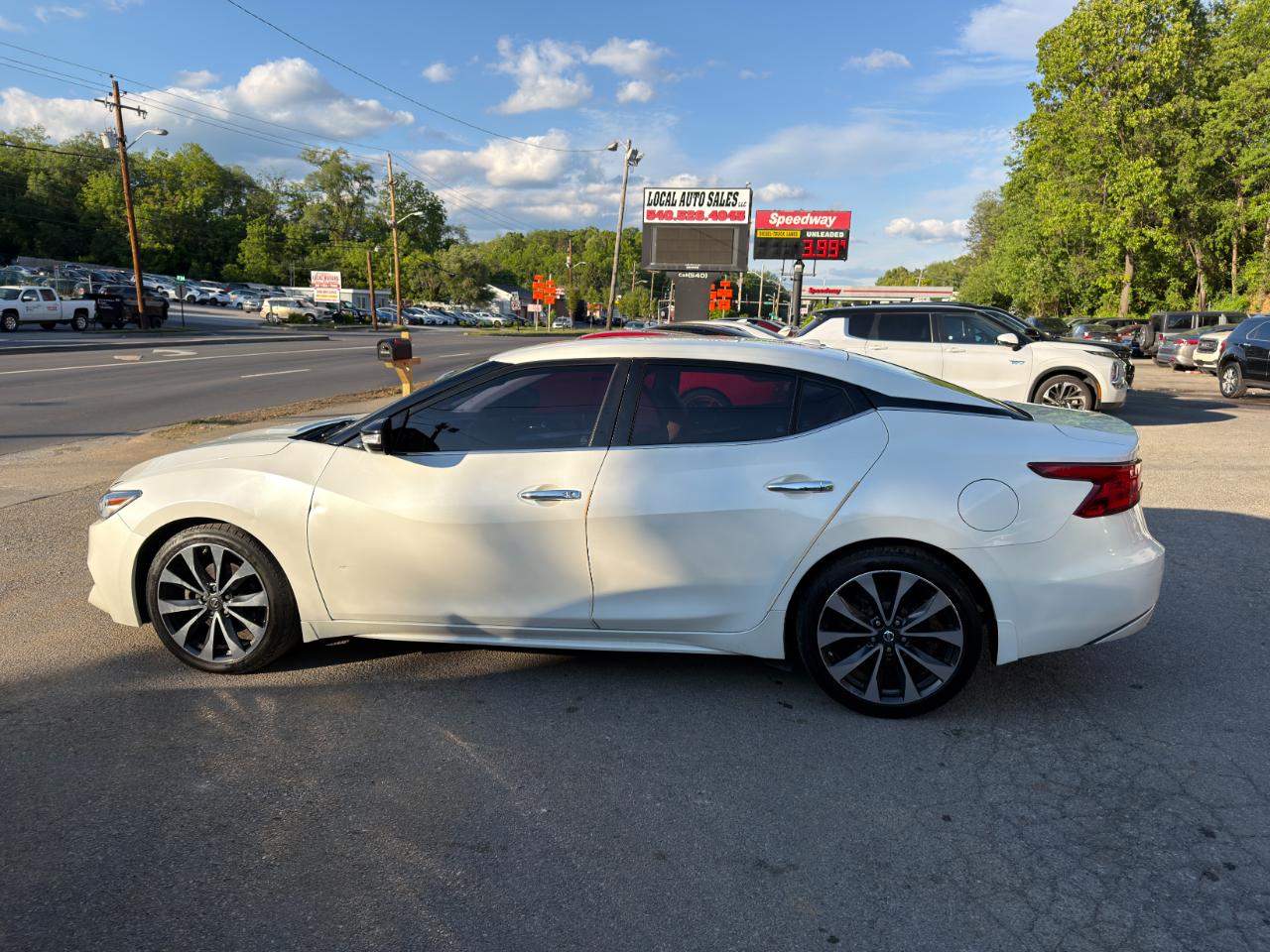 Nissan Maxima 4dr Sdn 3.5 SR 2016