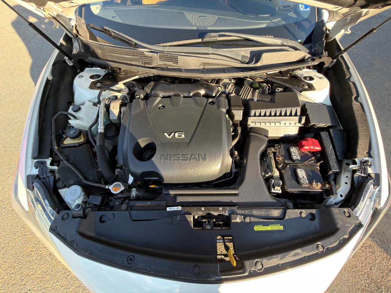Nissan Maxima 4dr Sdn 3.5 SR 2016