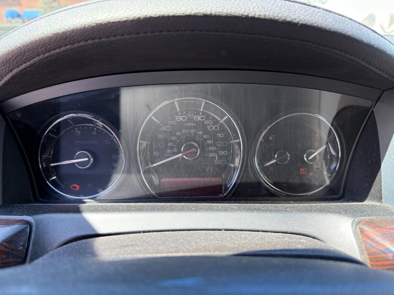 Lincoln MKS 4dr Sdn 3.7L FWD 2010