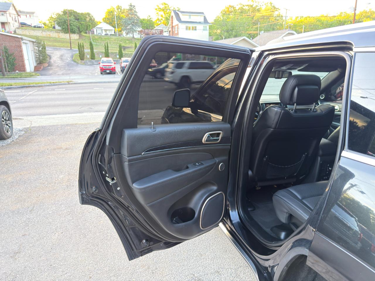 Jeep Grand Cherokee RWD 4dr Summit 2015