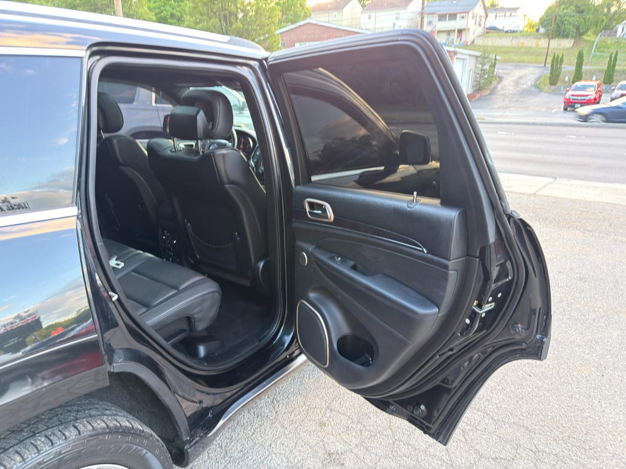 Jeep Grand Cherokee RWD 4dr Summit 2015