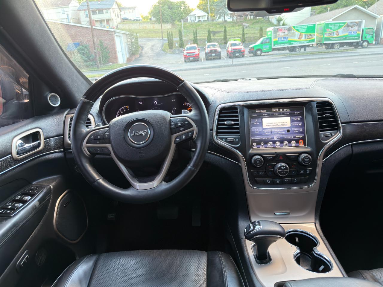 Jeep Grand Cherokee RWD 4dr Summit 2015